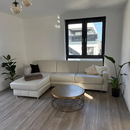 Penthousewohnung Zum Wohlfuehlen *